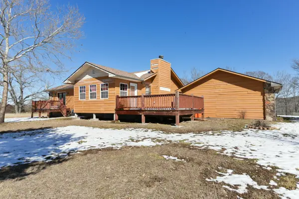 27324 Fr 1255, Golden, MO 65658