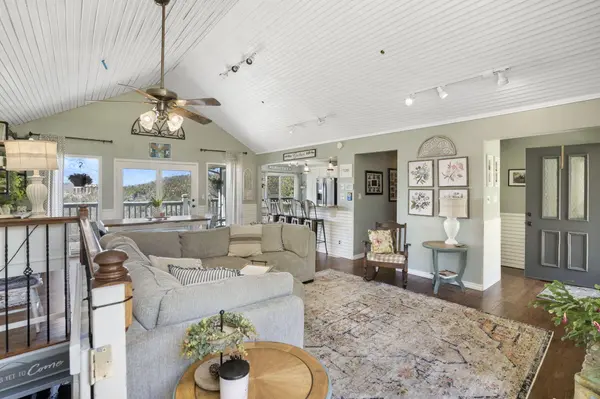 1192 Tate Road, Ridgedale, MO 65739