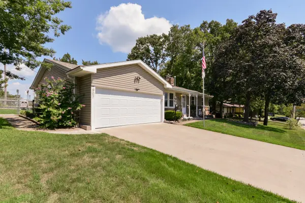 907 Lee Avenue, Branson, MO 65616