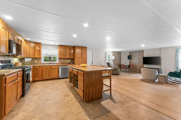 18720 Boat Dock W Road, Omaha, AR 72662