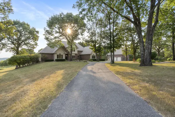 381 State Hwy Dd, Branson West, MO 65737