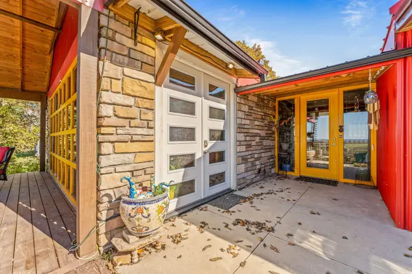 132 Squirrel Drive, Forsyth, MO 65653