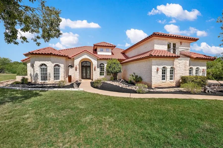 1001 Wesley Ridge DR, Spicewood, TX 78669