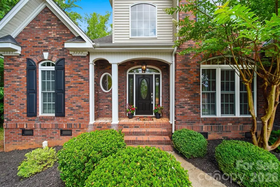 1110 Mayfield CIR NW, Conover, NC 28613