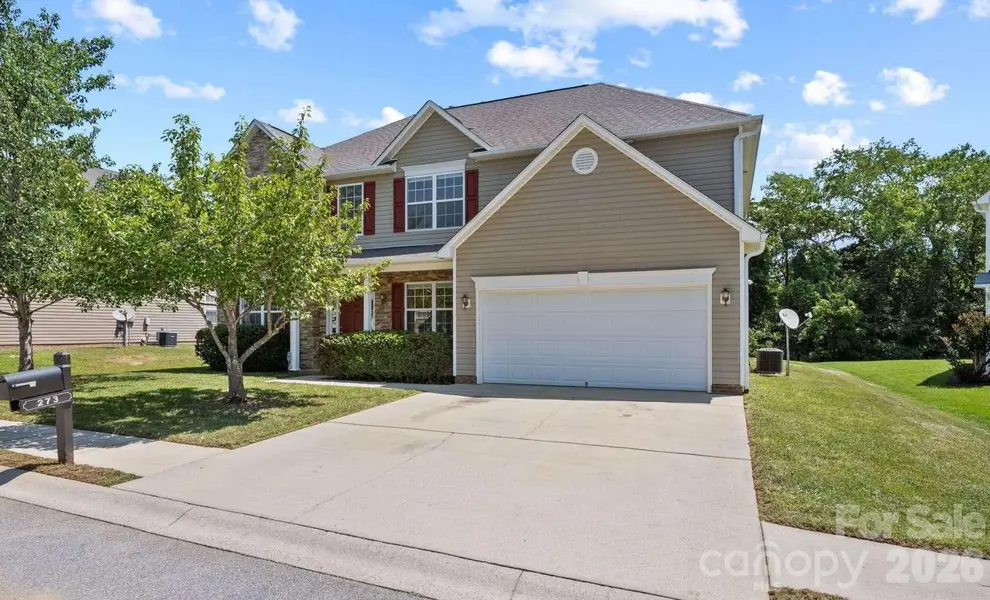 273 Wildbriar RD, Fletcher, NC 28732