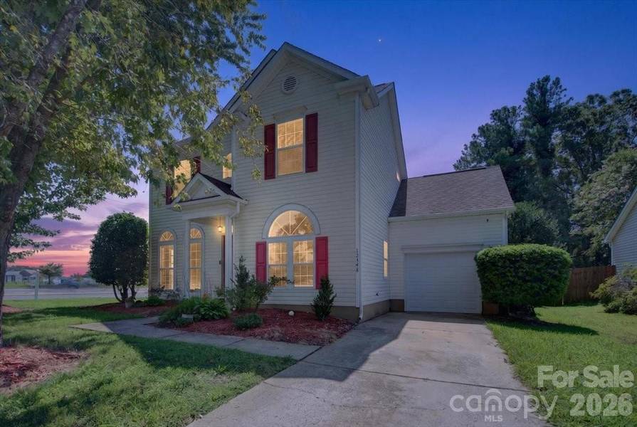 12548 Panthersville DR, Charlotte, NC 28269