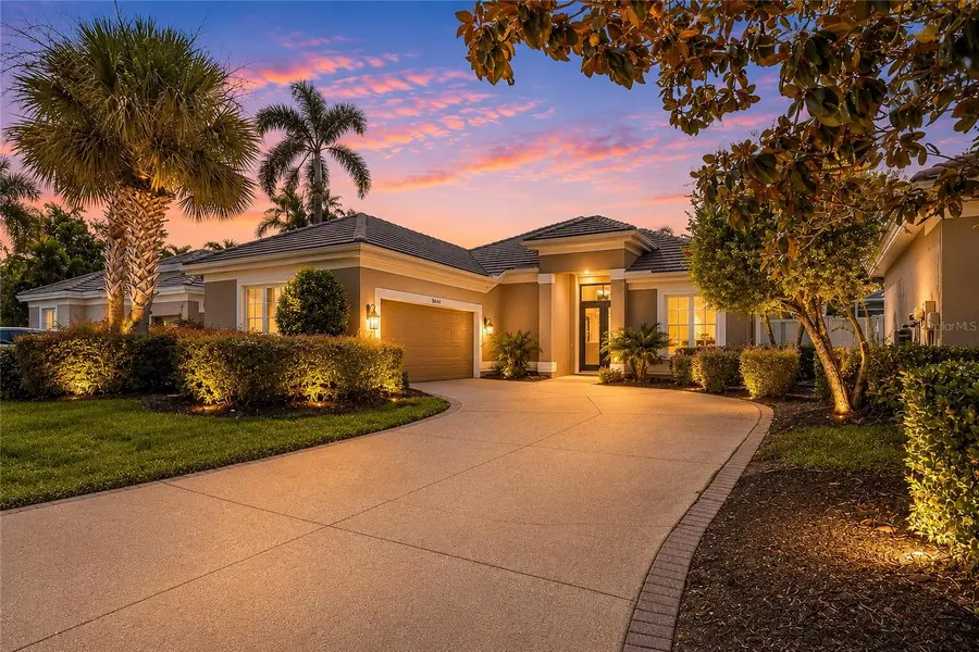 8762 52ND AVE E, Bradenton, FL 34211
