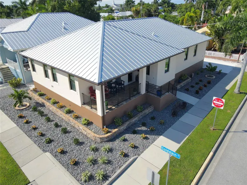 301 GOLDSTEIN ST, Punta Gorda, FL 33950
