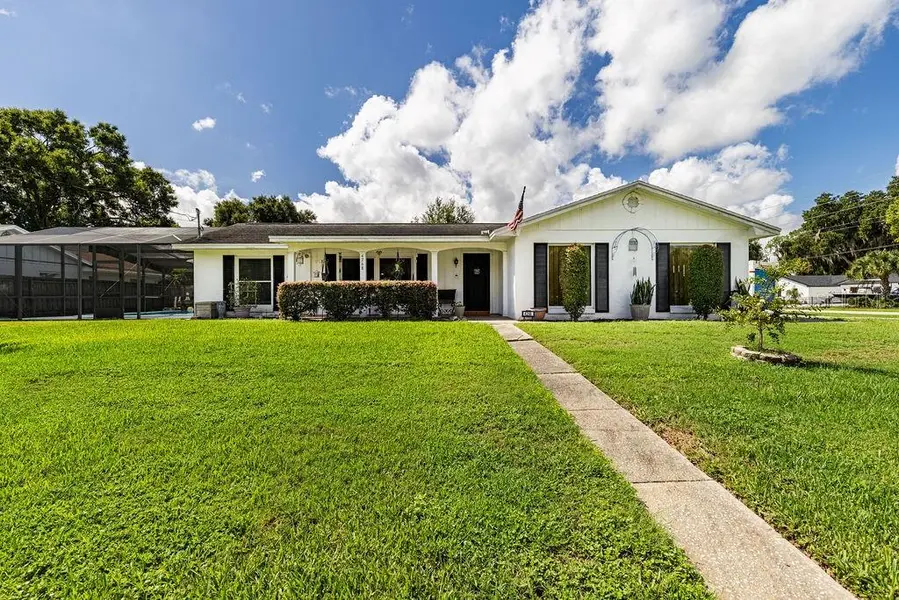 4268 LAKE ELEANOR DR, Mount Dora, FL 32757