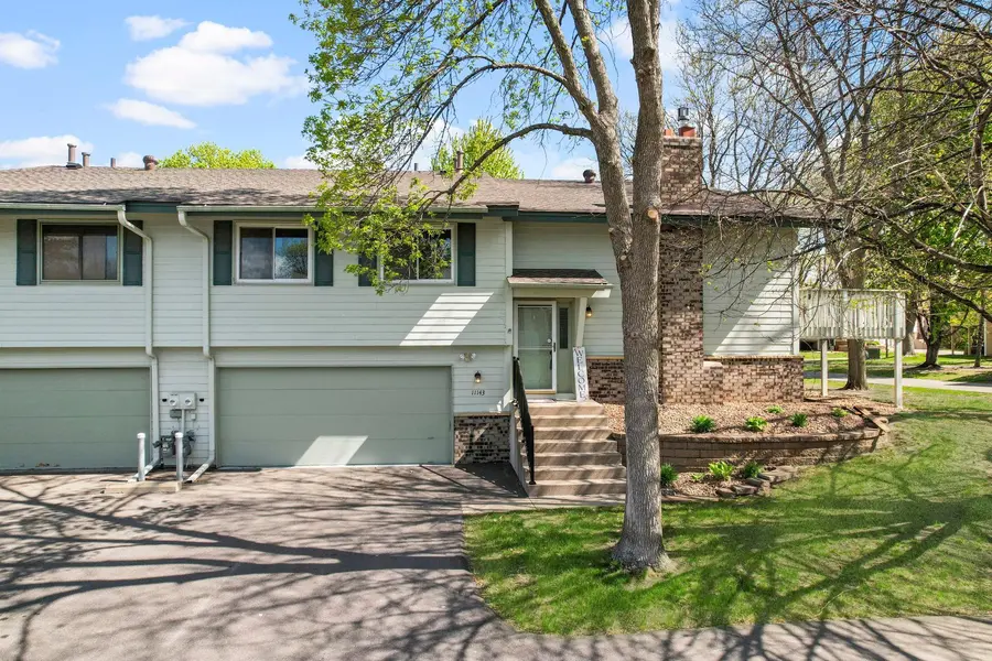 11143 Xavier RD, Bloomington, MN 55437