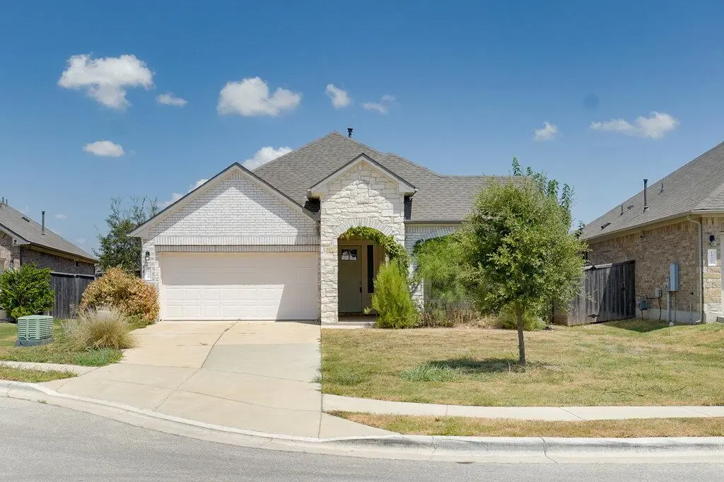 14305 McArthur DR, Manor, TX 78653