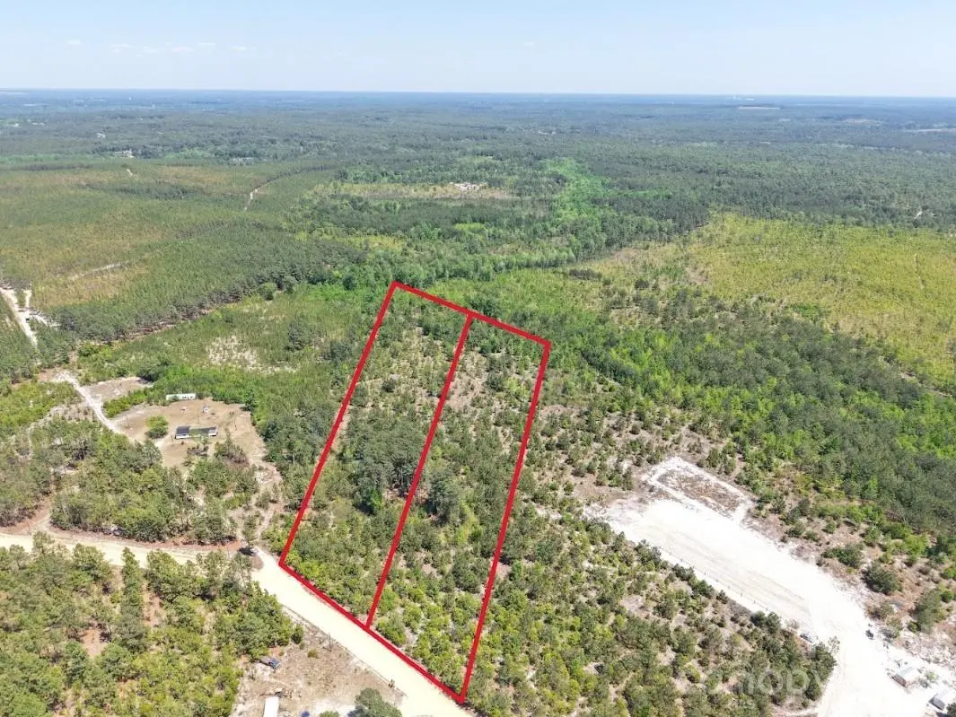 2 McQueen RD, Patrick, SC 29584