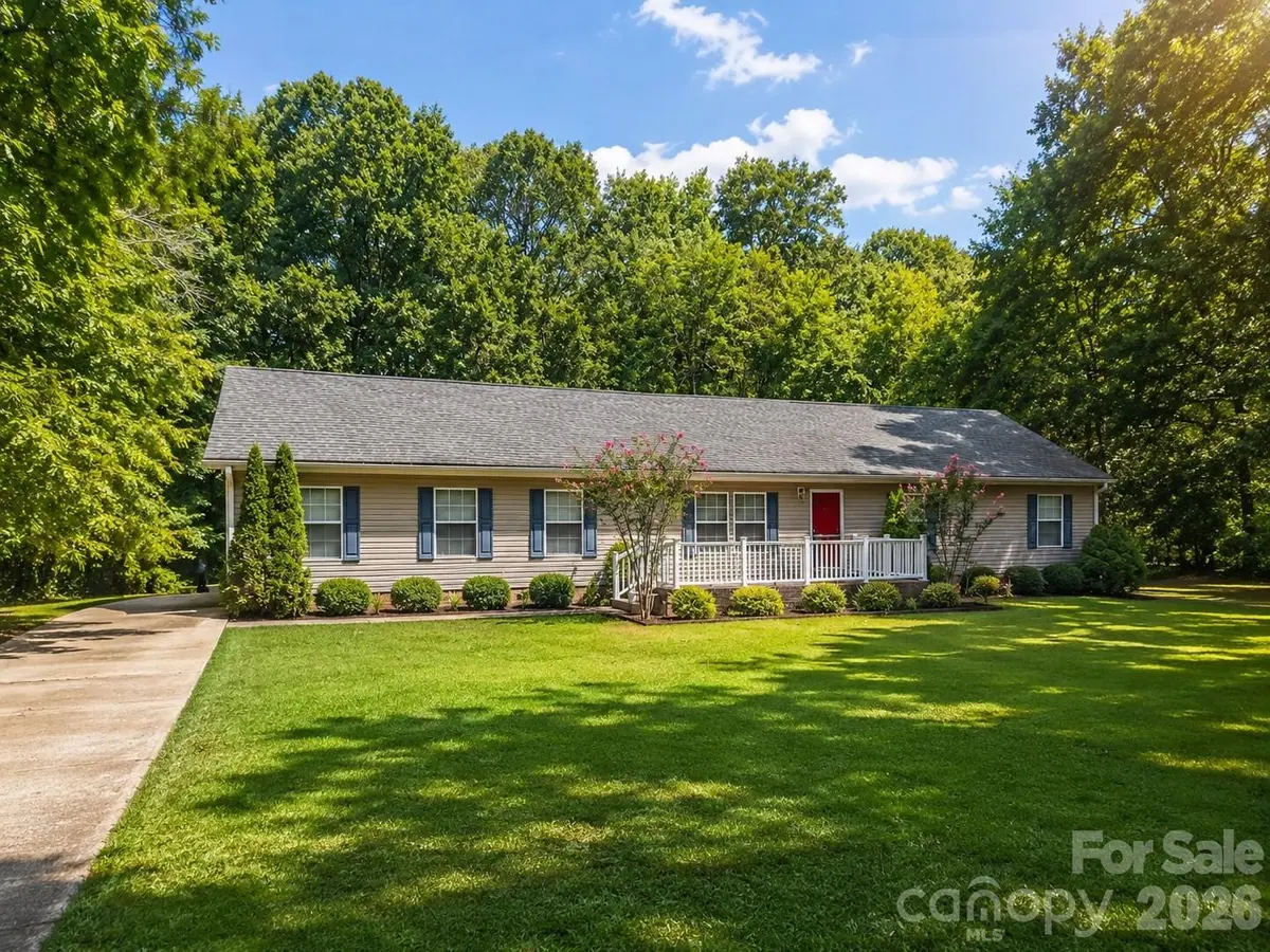 2006 Waxhaw HWY, Monroe, NC 28112
