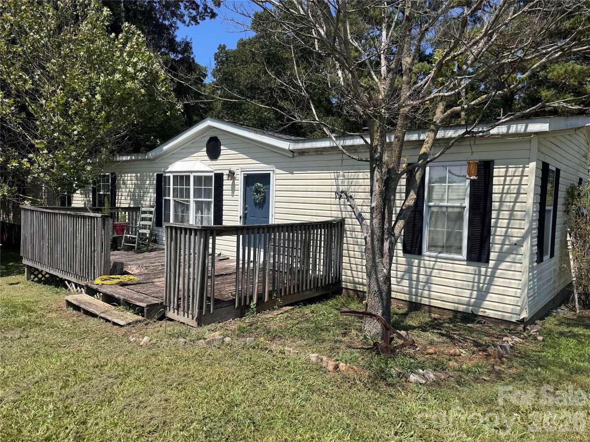 4702 Nc Hwy 200 HWY, Stanfield, NC 28163