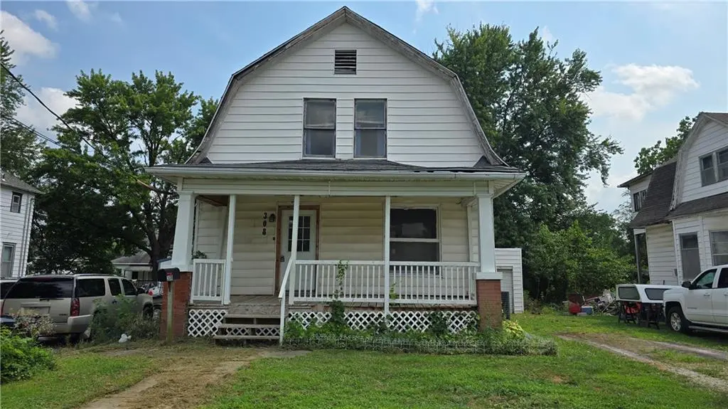 308 Jackson ST, Chillicothe, MO 64601
