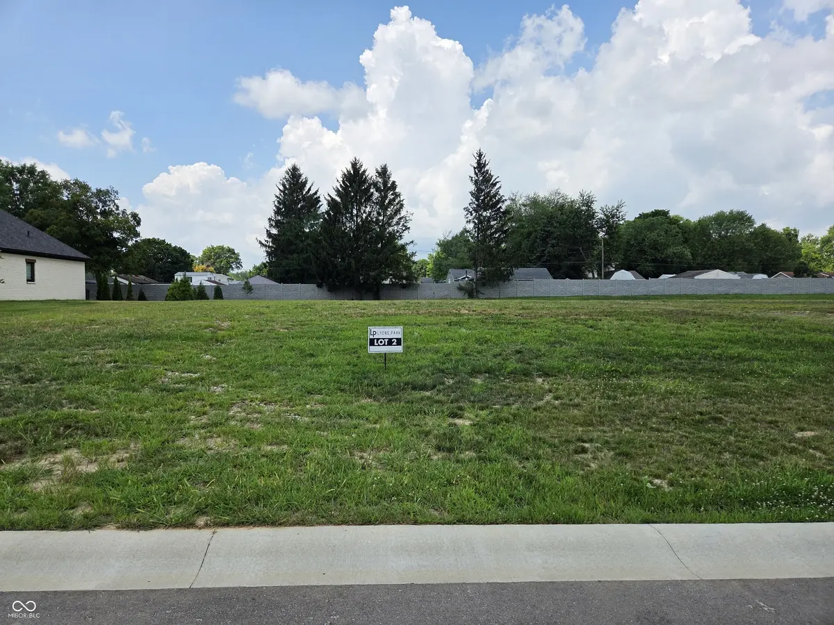 838 J McCool WAY, Greenwood, IN 46142