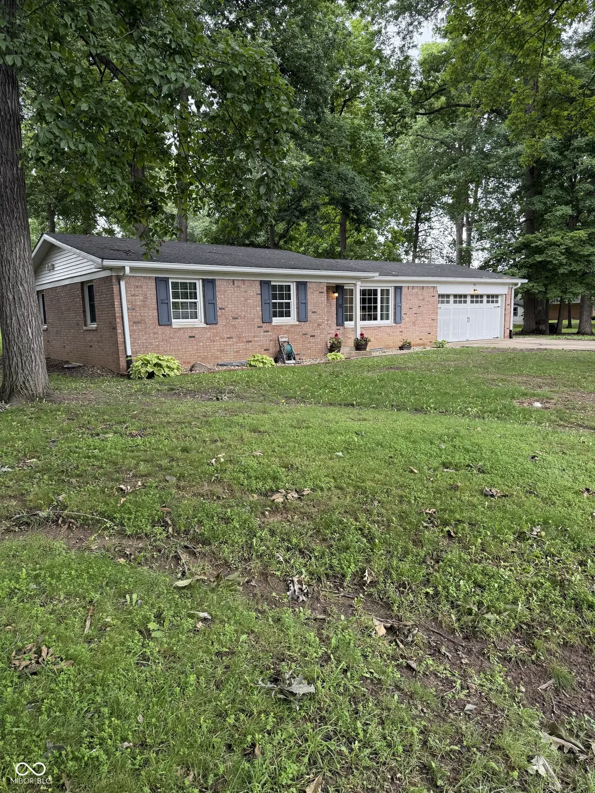 216 Oakwood, Williamsport, IN 47993