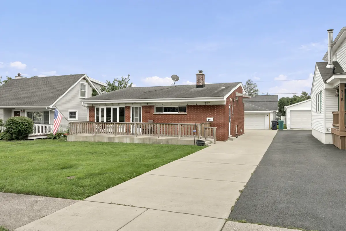 311 W Taylor RD, Lombard, IL 60148