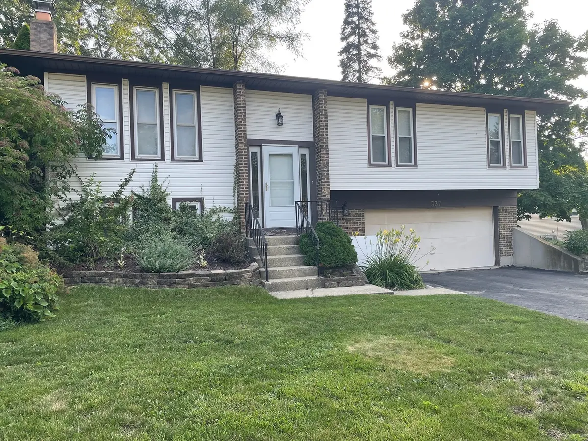 337 Merlin CT, Bolingbrook, IL 60440