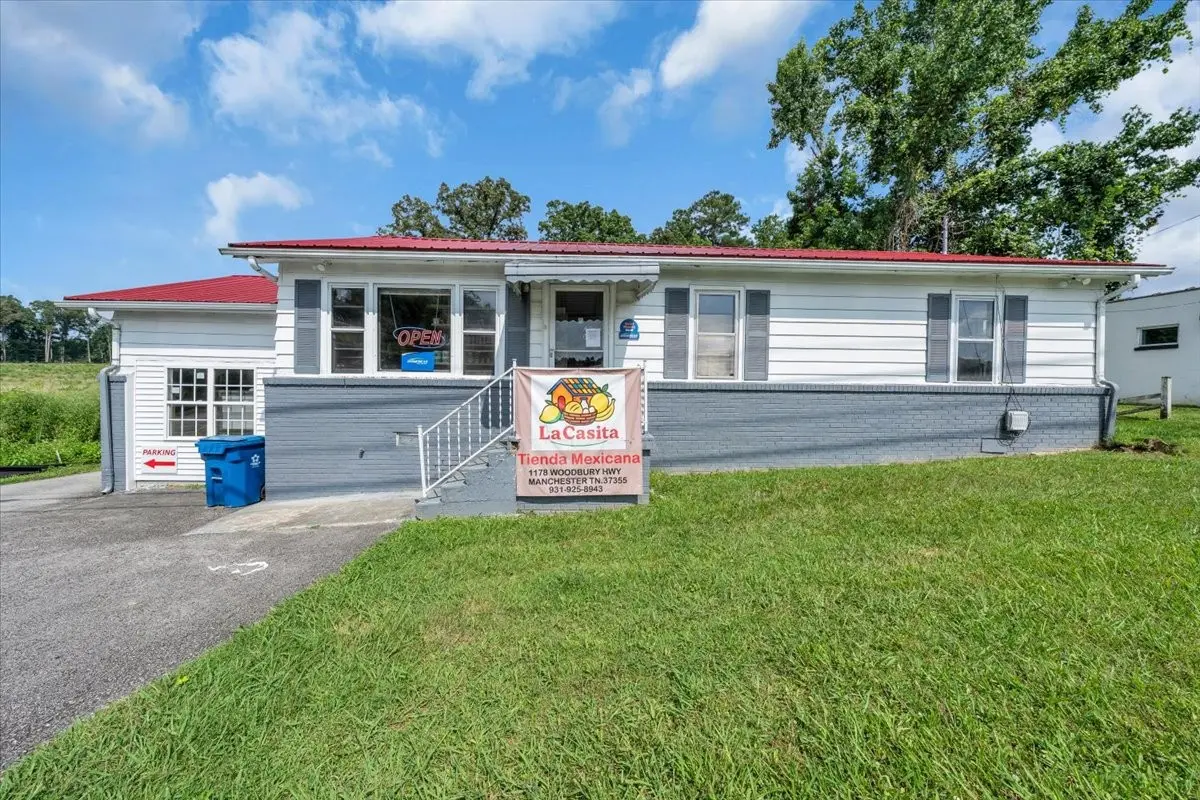 1178 Woodbury Hwy, Manchester, TN 37355