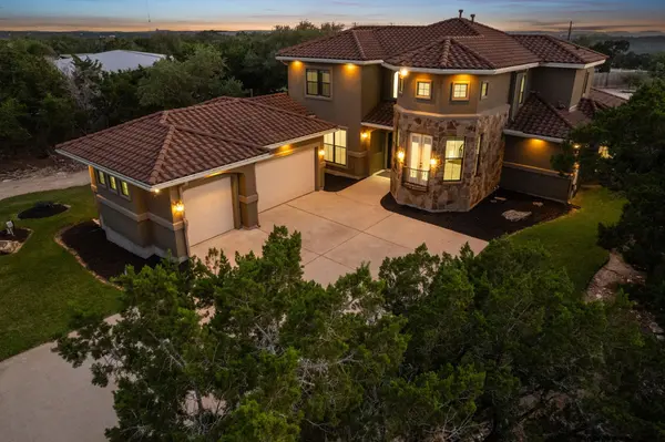 1001 Villa Hill DR, Leander, TX 78641