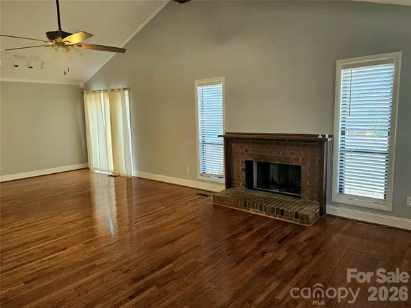 506 Settlement DR, Midland, NC 28107