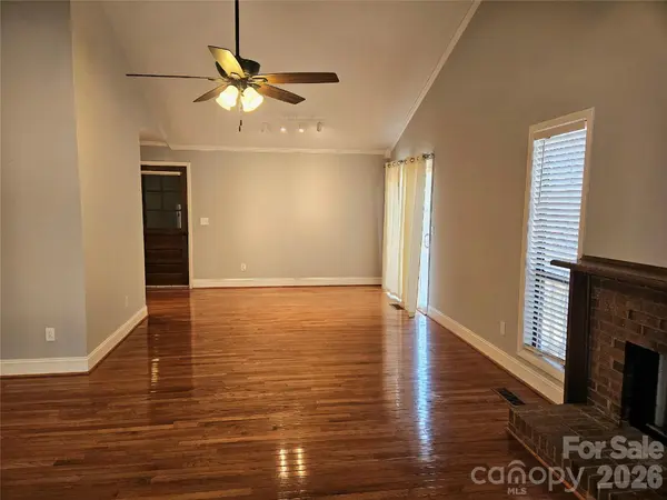 506 Settlement DR, Midland, NC 28107