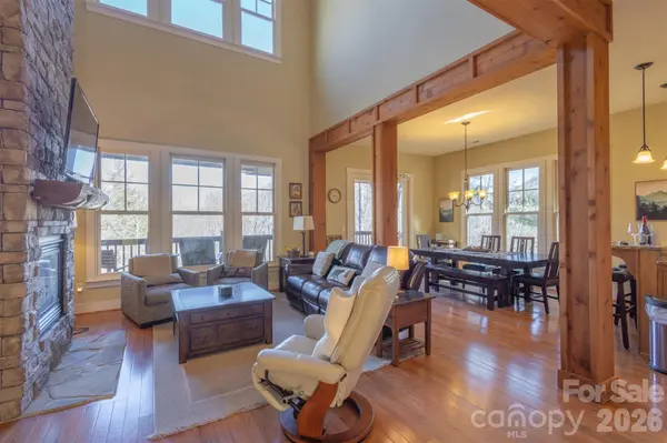 110 Saddle Notch LN #B4, Tuckasegee, NC 28783