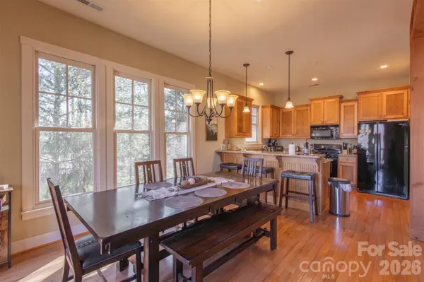 110 Saddle Notch LN #B4, Tuckasegee, NC 28783