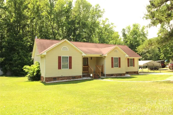 865 N Highway 161 HWY, Clover, SC 29710