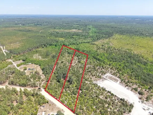2 McQueen RD, Patrick, SC 29584