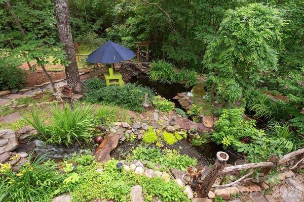 175 Green Hills RD, Mill Spring, NC 28756