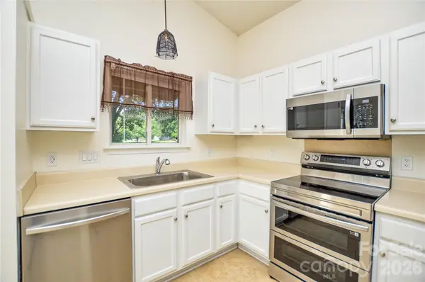 3300 Braefield DR, Indian Trail, NC 28079