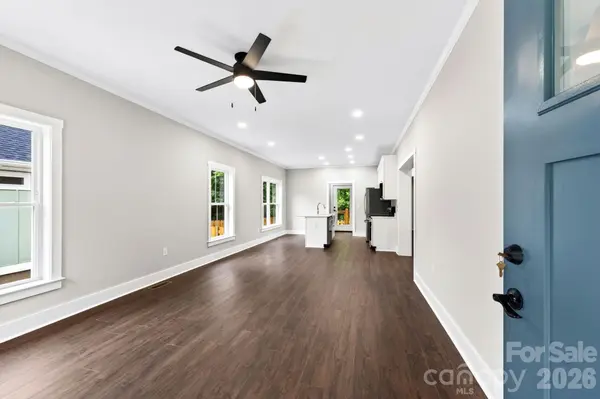108 Orchard ST, Old Fort, NC 28762