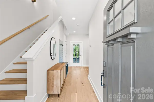 1429 Belle Terre AVE, Charlotte, NC 28205