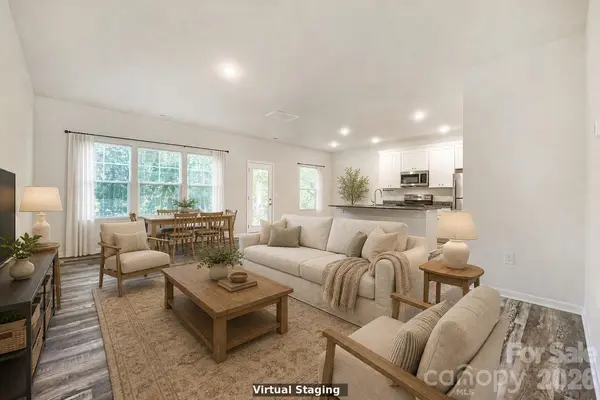 436 W Mclelland AVE, Mooresville, NC 28115