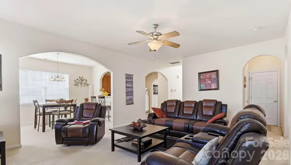 3387 Merchant LN, Davidson, NC 28036