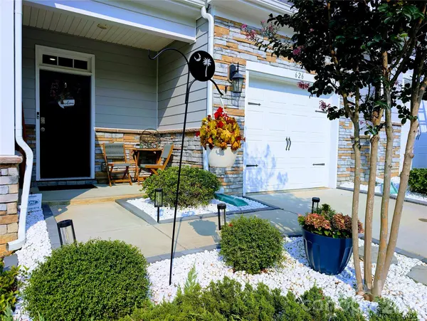 626 Altamonte DR, Clover, SC 29710