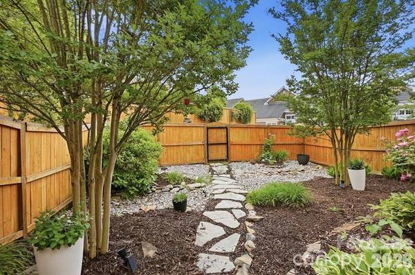 19512 Topgallant DR, Cornelius, NC 28031