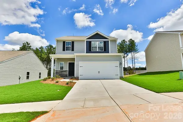 6136 Ahoskie DR, Charlotte, NC 28215