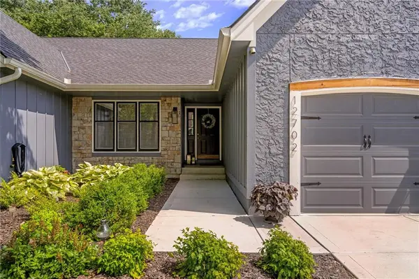 12702 W 121st ST, Overland Park, KS 66213