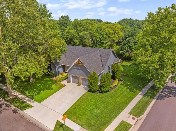12702 W 121st ST, Overland Park, KS 66213