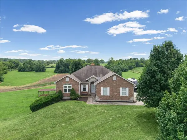 25303 E 199th ST, Pleasant Hill, MO 64080