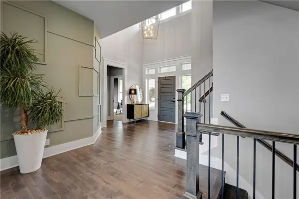 11510 W 157th TER, Overland Park, KS 66221
