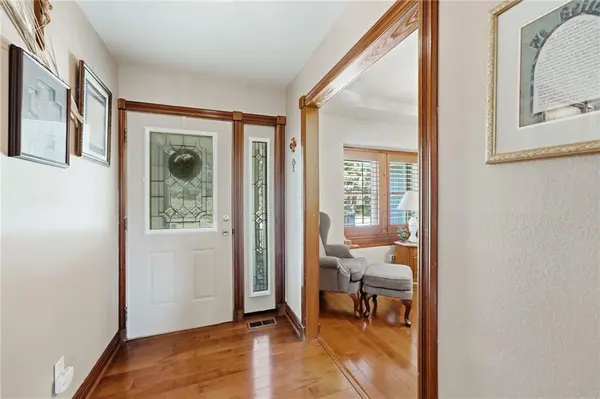 1002 Wright ST, Pleasant Hill, MO 64080