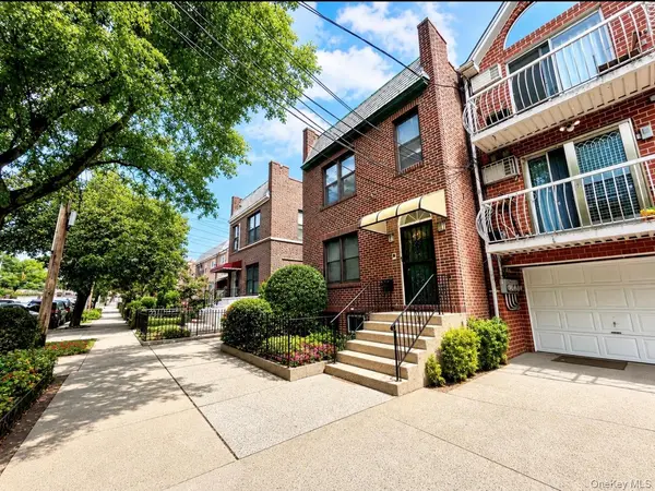 46-19 65th PL, Woodside, NY 11377