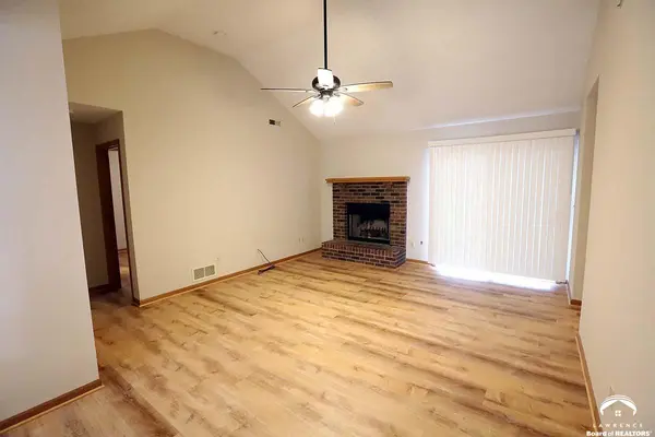 2701 Meadow PL, Lawrence, KS 66047