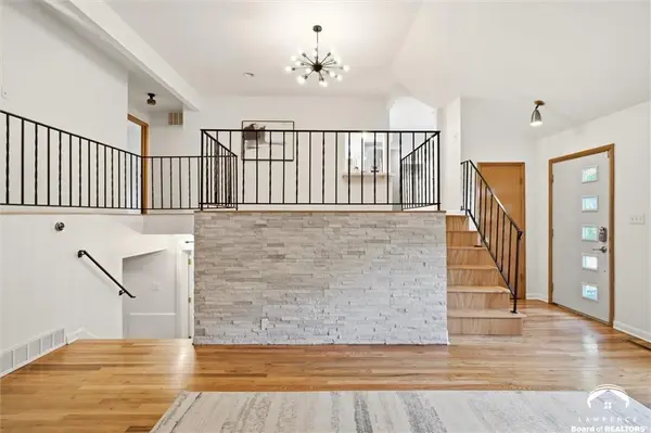 837 W 22nd ST, Lawrence, KS 66046