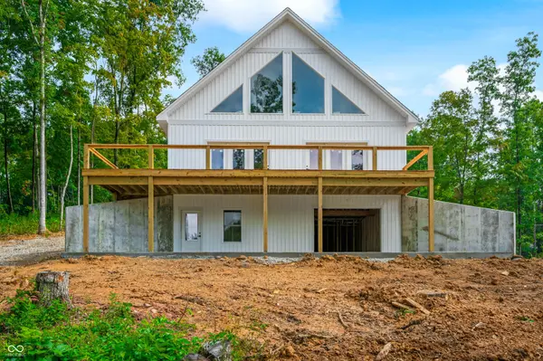 1318 Forest Grove LN, North Vernon, IN 47265