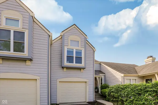 9457 Bridgewater CIR, Indianapolis, IN 46250